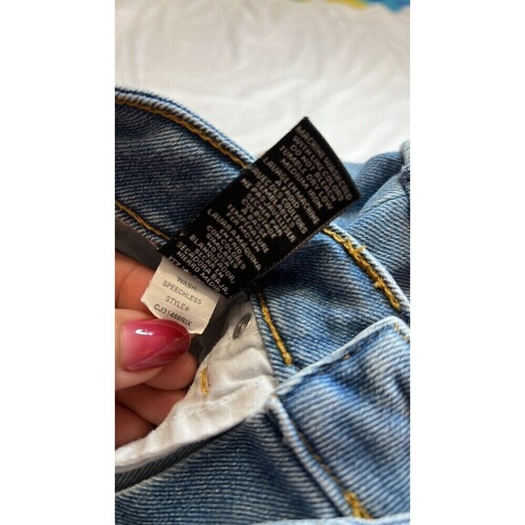 CELEBRITY PINK THE ICONIC DISTRESSED CUFFED DEMIN SHORTS SIZE 1/25 - Picture 10 of 12